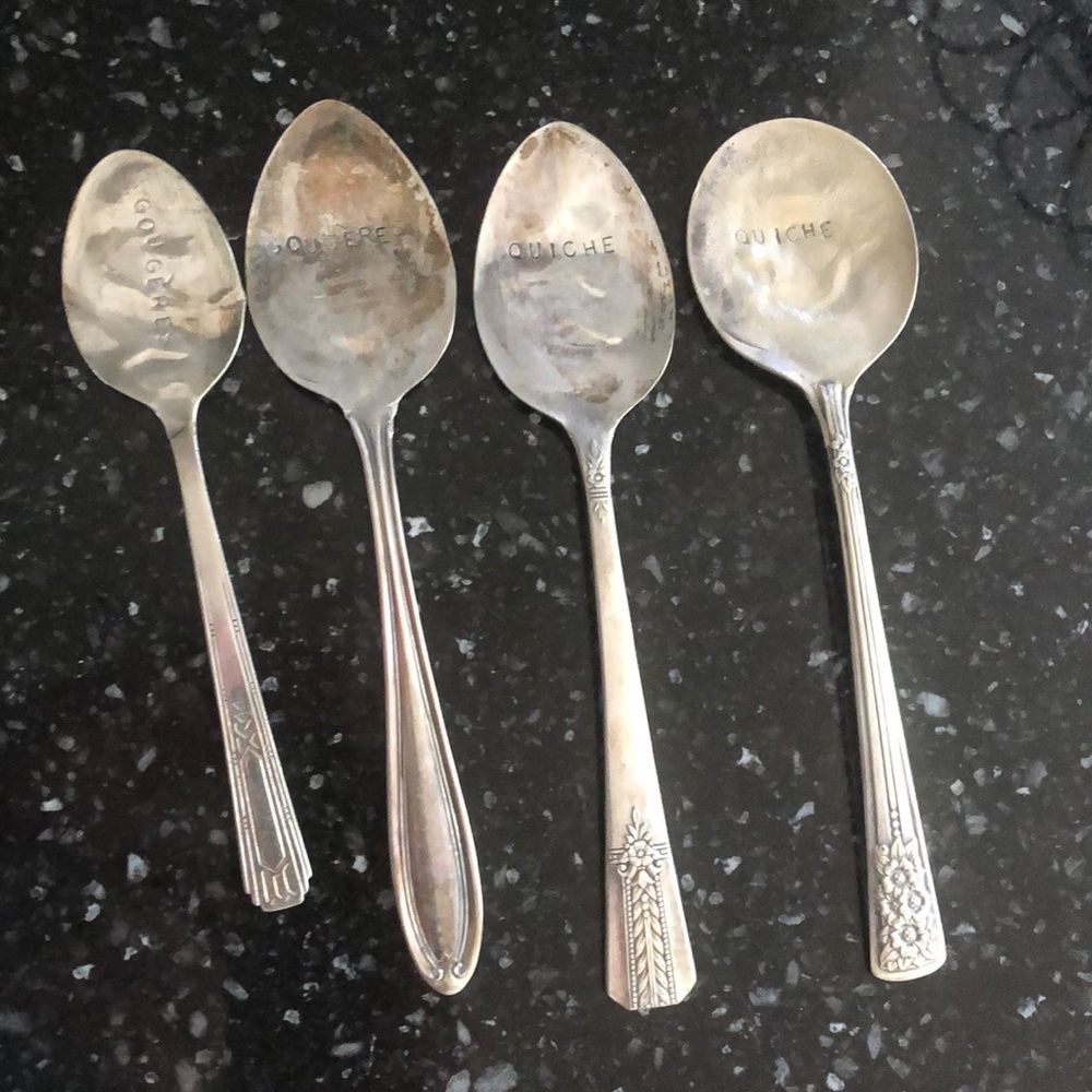 Silverplate serving pieces x4